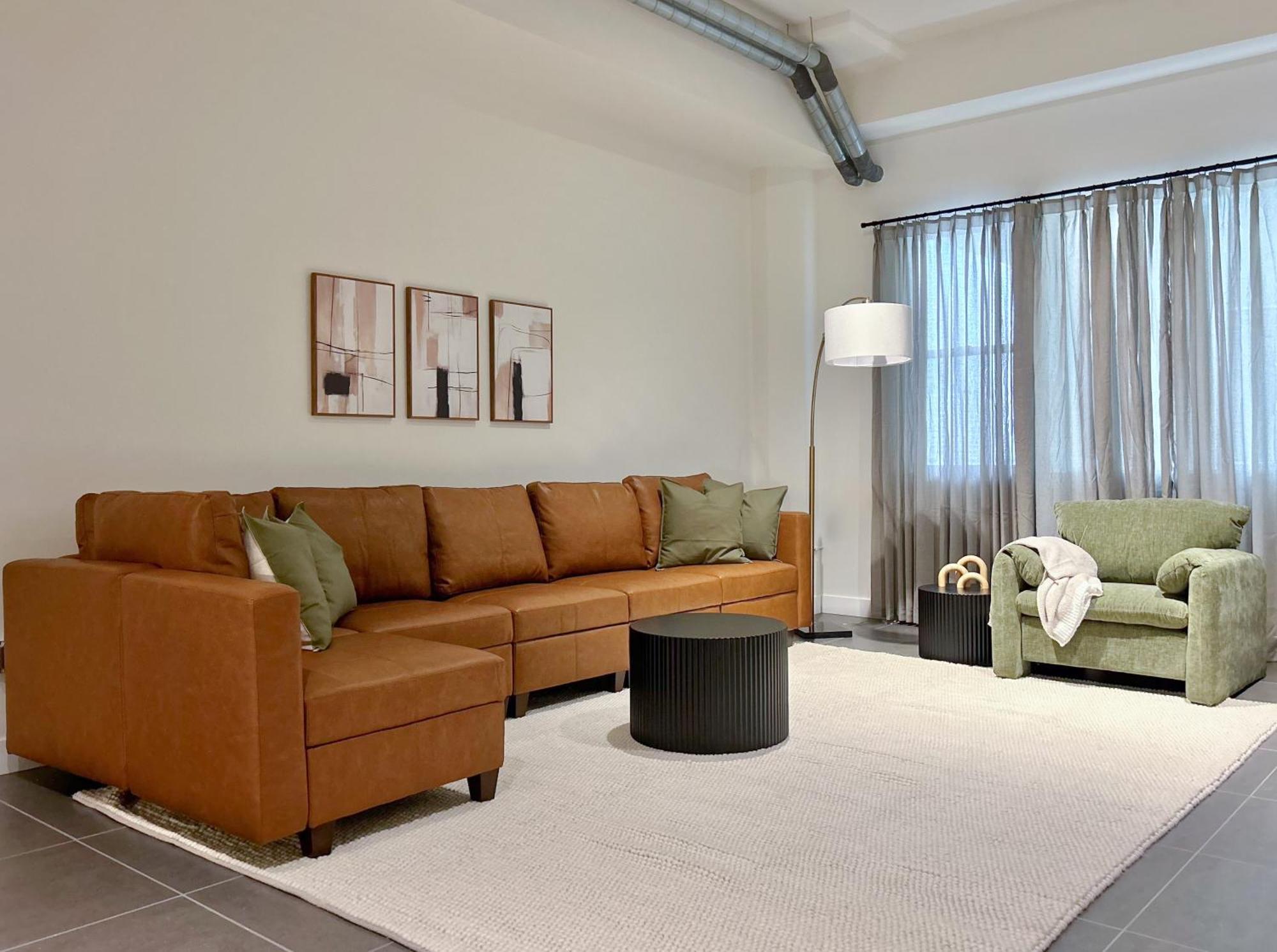 Downtown Escape - 2Br W Skyline Views & Hot Tub Apartamento Los Angeles Exterior foto